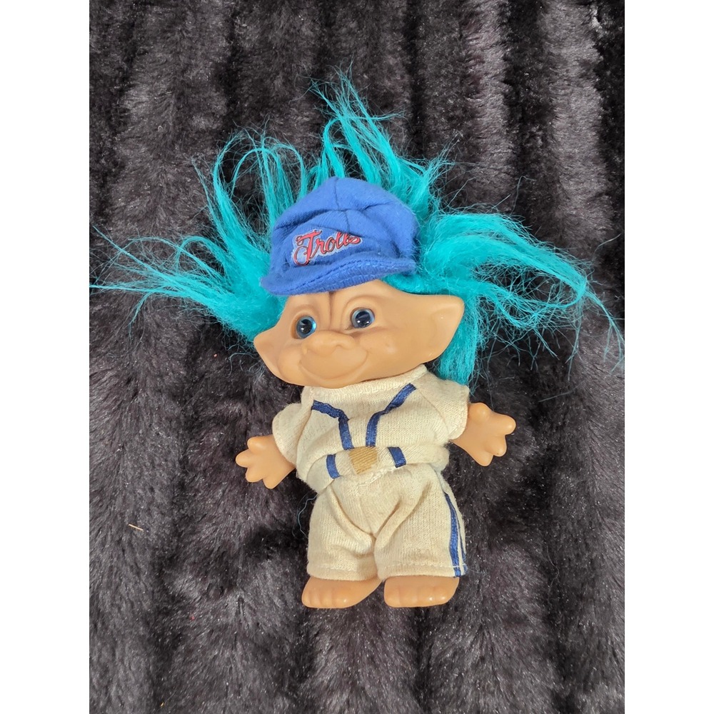 Vintage Russ Berrie Baseball Troll Doll Teal Hair Heart Gem Novelty Inc